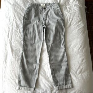 3/4 striped light blue and white pants with side pockets H&M